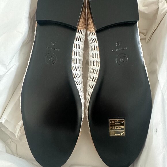 CHANEL REV CC Raffia Crochet Woven Two Tone Cap Toe Ballerina Ballet Flats - Picture 12 of 14